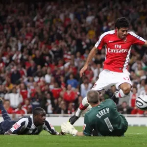 Carlos Vela Scores Arsenal's Second Goal Against West Bromwich Albion in Carling Cup Carlos Vela Scores Arsenal's Second Goal Against West Bromwich Albion in Carling Cup