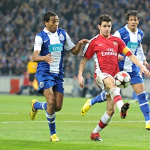 Cesc Fabregas (Arsenal) Alvaro Pereira (Porto). FC Porto 2: 1 Arsenal, UEFA Champions League