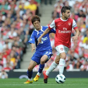 Cesc Fabregas (Arsenal) Chung-Yong Lee (Bolton). Arsenal 4: 1 Blackburn Rovers