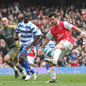 Cesc Fabregas (Arsenal) Emerse Fae (Reading)