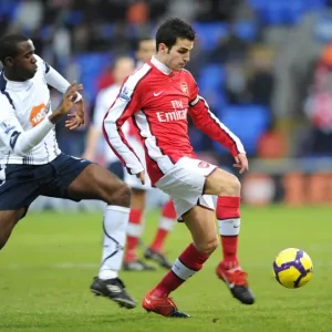 Cesc Fabregas (Arsenal) Fabrice Muamba (Bolton). Bolton Wanderers 0: 2 Arsenal