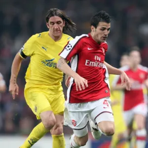 Cesc Fabregas (Arsenal) Gonzalo Rodriguez (Villarreal)