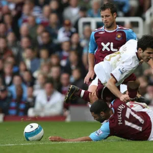 Cesc Fabregas (Arsenal) Hayden Mullins (West Ham)