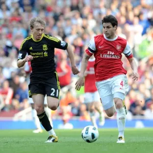 Cesc Fabregas (Arsenal) Lucas Leiva (Liverpool). Arsenal 1: 1 Liverpool