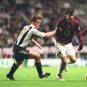 Cesc Fabregas (Arsenal) Scott Parker (Newcastle United)
