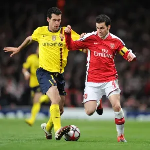 Cesc Fabregas (Arsenal) Sergio Busquets (Barcelona). Arsenal 2: 2 Barcelona Cesc Fabregas (Arsenal) Sergio Busquets (Barcelona). Arsenal 2: 2 Barcelona