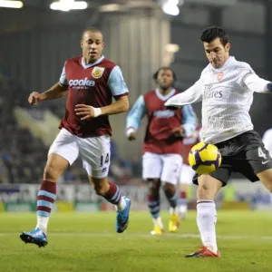 Cesc Fabregas (Arsenal) Tyrone Mears (Burnley). Burnley 1: 1 Arsenal, Barclays Premier League Cesc Fabregas (Arsenal) Tyrone Mears (Burnley). Burnley 1: 1 Arsenal, Barclays Premier League