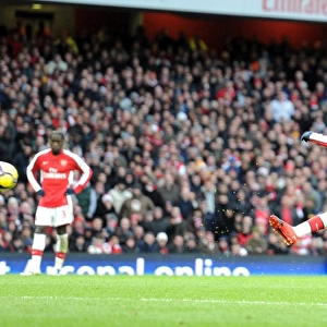 Cesc Fabregas Scores First Goal: Arsenal 3-0 Aston Villa, Premier League, 2009