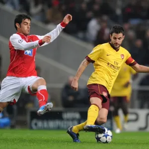 Cesc Fabregas vs Miguel Garcia: Arsenal's 2-0 Victory over SC Braga in UEFA Champions League Group H Cesc Fabregas vs Miguel Garcia: Arsenal's 2-0 Victory over SC Braga in UEFA Champions League Group H