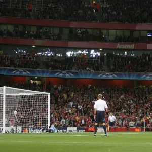 Cesc Fabregas's Penalty: Arsenal Crushes SC Braga 6-0 in Champions League Cesc Fabregas's Penalty: Arsenal Crushes SC Braga 6-0 in Champions League