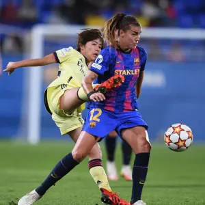 Challenge in the Champions: Barcelona vs. Arsenal Women's Football
