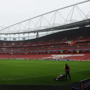 Champions League Clash: Arsenal vs Borussia Dortmund at Emirates Stadium (2014-15)