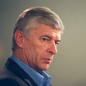 Champions League Showdown: Ajax vs. Arsenal (2005-06) - Arsenal FC Previous Season Matches Champions League Showdown: Ajax vs. Arsenal (2005-06) - Arsenal FC Previous Season Matches
