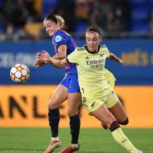 Champions League Showdown: Arsenal's Caitlin Foord vs. Barcelona's Maria Leon