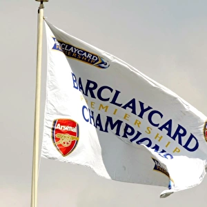 Champions League Triumph: Arsenal's Glory at Highbury (2004)