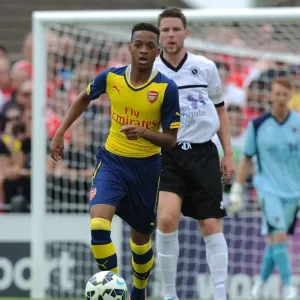 Chris Willock in Action: Arsenal's Exciting Pre-Season Clash at Borehamwood