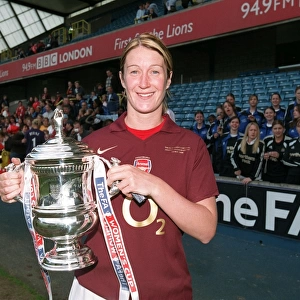 Ciara Grant (Arsenal) with the FA Cup Trophy