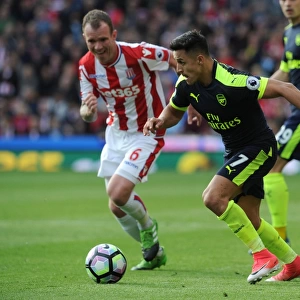 Clash of Champions: Sanchez vs. Whelan - Stoke City vs. Arsenal, Premier League