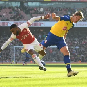 Clash at Emirates: Lacazette vs. Vestergaard - Arsenal vs. Southampton, Premier League