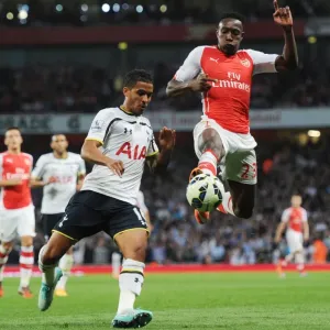 Clash at the Emirates: Welbeck vs. Naughton in the Arsenal v Tottenham Rivalry