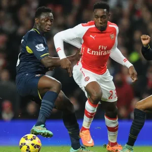 Clash at Emirates: Welbeck vs. Wanyama - Arsenal vs. Southampton, Premier League 2014-15