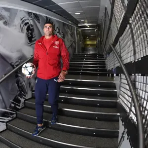 Clash of Football Legends: Arsenal vs. Real Madrid at Bernabeu (2018-19) Clash of Football Legends: Arsenal vs. Real Madrid at Bernabeu (2018-19)