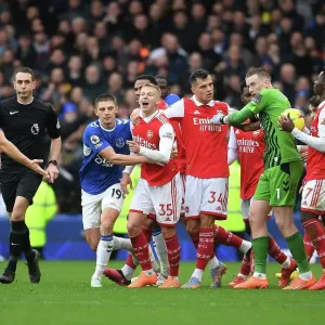 Clash at Goodison Park: Arsenal's Zinchenko Faces Off Against Everton's Maupay in Premier League Showdown