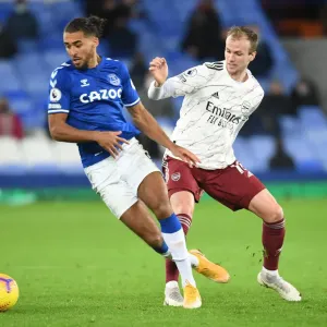 Clash at Goodison Park: Holding vs Calvert-Lewin in the Premier League Battle between Everton and Arsenal