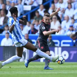 Clash at John Smiths: Ramsey vs. Kongolo, Huddersfield vs. Arsenal, Premier League 2017-18 Clash at John Smiths: Ramsey vs. Kongolo, Huddersfield vs. Arsenal, Premier League 2017-18