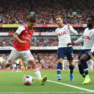 Clash of the London Rivals: Arsenal vs. Tottenham in the Premier League Clash of the London Rivals: Arsenal vs. Tottenham in the Premier League