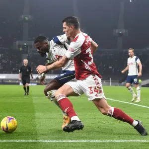 Clash of the London Rivals: Xhaka vs. Aurier - Battle at the Tottenham Hotspur Stadium Clash of the London Rivals: Xhaka vs. Aurier - Battle at the Tottenham Hotspur Stadium