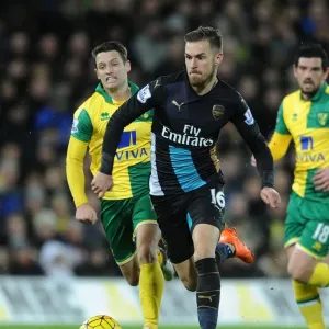 Clash of Midfield Maestros: Ramsey vs. Hoolahan, Arsenal vs. Norwich City, Premier League 2015-16 Clash of Midfield Maestros: Ramsey vs. Hoolahan, Arsenal vs. Norwich City, Premier League 2015-16