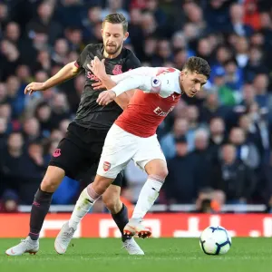 Clash of Midfield Maestros: Torreira vs Sigurdsson - Arsenal v Everton, Premier League 2018-19