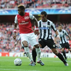 Clash of Midfield Titans: Alex Song vs Medhi Benatia, Arsenal vs Udinese, UEFA Champions League Play-Off, 2011