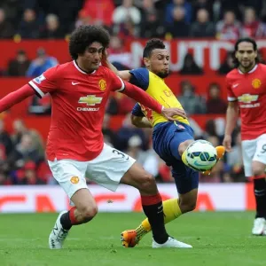 Clash of Midfield Titans: Coquelin vs. Fellaini, Manchester United vs. Arsenal, Premier League 2014-15 Clash of Midfield Titans: Coquelin vs. Fellaini, Manchester United vs. Arsenal, Premier League 2014-15