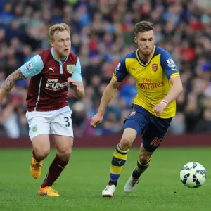 Clash of Midfield Titans: Ramsey vs. Arfield - Burnley vs. Arsenal, Premier League 2015 Clash of Midfield Titans: Ramsey vs. Arfield - Burnley vs. Arsenal, Premier League 2015