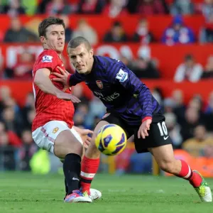 Clash of Midfield Titans: Wilshere vs Carrick (Manchester United vs Arsenal, 2012-13) Clash of Midfield Titans: Wilshere vs Carrick (Manchester United vs Arsenal, 2012-13)