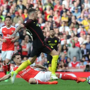 Clash of the Midfield Titans: Xhaka vs. Otamendi - Arsenal vs. Manchester City (2016-17) Clash of the Midfield Titans: Xhaka vs. Otamendi - Arsenal vs. Manchester City (2016-17)