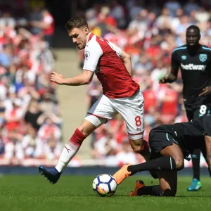 Clash of Midfielders: Ramsey vs. Fernandes, Arsenal vs. West Ham United, Premier League