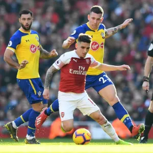 Clash of Midfielders: Torreira vs. Hojbjerg - Arsenal vs. Southampton, Premier League