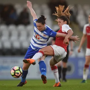 Clash of Midfielders: Van de Donk vs. Moore in Arsenal Women vs. Reading Ladies WSL Match Clash of Midfielders: Van de Donk vs. Moore in Arsenal Women vs. Reading Ladies WSL Match