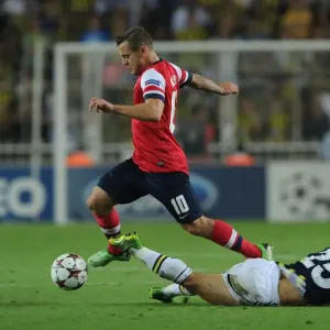 Clash of Midfielders: Wilshere vs. Belozoglu - Fenerbahce vs. Arsenal, UEFA Champions League Play-offs