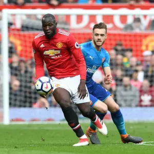 Clash at Old Trafford: Chambers vs Lukaku in Manchester United vs Arsenal Premier League Showdown Clash at Old Trafford: Chambers vs Lukaku in Manchester United vs Arsenal Premier League Showdown