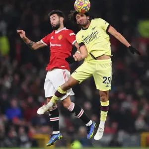 Clash at Old Trafford: Elneny vs Fernandes - Manchester United vs Arsenal, Premier League 2020-21 Clash at Old Trafford: Elneny vs Fernandes - Manchester United vs Arsenal, Premier League 2020-21