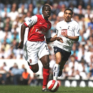 Clash of Rivals: Eboue vs. Lennon in the Intense 2006-07 FA Premiership Rivalry between Tottenham and Arsenal