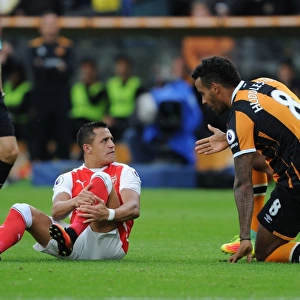 Clash between Sanchez and Huddlestone: Hull City vs. Arsenal, Premier League 2016-17
