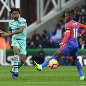 Clash at Selhurst Park: Iwobi vs. Zaha - A Premier League Battle Clash at Selhurst Park: Iwobi vs. Zaha - A Premier League Battle