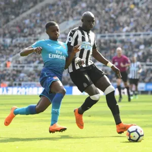 Clash at St. James Park: Nketiah Chases Down Diame in Premier League Showdown