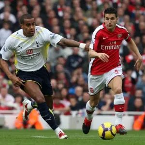 Clash of Stars: Fabregas Shines as Arsenal Triumphs over Tottenham 3-0 in Premier League Clash of Stars: Fabregas Shines as Arsenal Triumphs over Tottenham 3-0 in Premier League