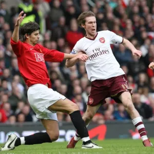 Clash of Stars: Hleb vs. Pique - Manchester United vs. Arsenal, 2:1 (BPL, 2008) Clash of Stars: Hleb vs. Pique - Manchester United vs. Arsenal, 2:1 (BPL, 2008)